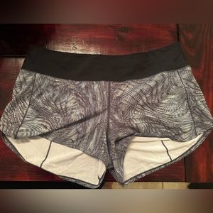 Multicolored lululemon 4 inch shorts